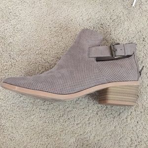 Dolce Vita booties